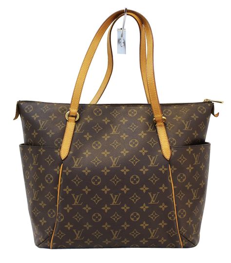 what are lv bags made of|where does louis vuitton manufacture.